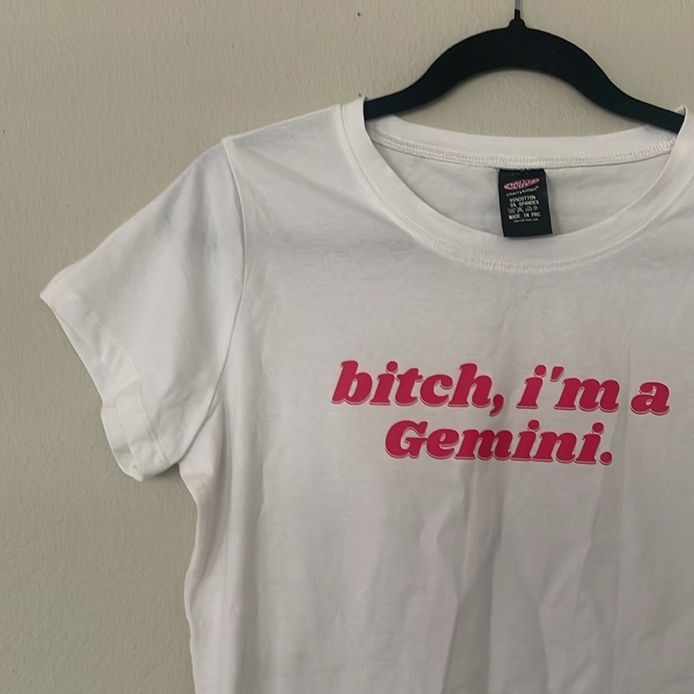 NEW White Graphic Tee with Pink Text Size L - Picture 6 of 6